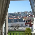 Apartment Santa Catarina Luxury Lissabon